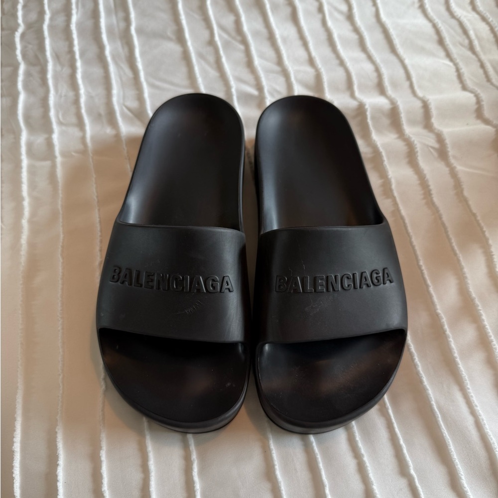 Balenciaga Black Rubber Logo Pool Slides